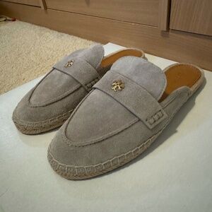 New Tory Burch Gray Slides Size 7